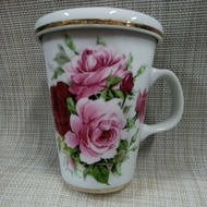Mug with cover Vantage