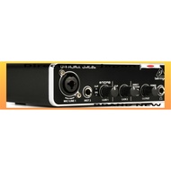 BEHRINGER UMC22 USB Audio Interface with Microphone Preamps