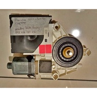 PORSCHE 997TT 997 TURBO OEM LEFT FRONT POWER WINDOW MOTOR 99762418105 05-13