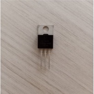 Tr IRF Z44N Mosfet