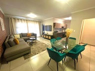 16 Elizabeth Place - Beautiful and spacious self catering 3 bedroom unit next to Kyalami Racetrack w