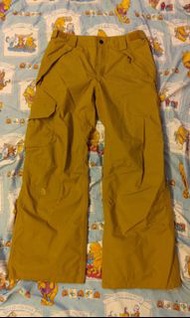 雪褲 中碼 用咗個trip.  Snowpants medium the north face 99% new