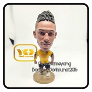 17 AUBAMEYANG - DORTUSIA DORTMUND 2016 KODOTO SOCCERWE FIGURE FOOTBALL PLAYER
