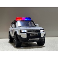 Toyota Prado-LC250 Traffic 1:32 Metal Police Decoration Model (XPTO32LC250)
