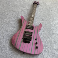 Schecter Synyster Gates Signature Synyster Gates โจ๊กเกอร์สีม่วงพร้อมกีตาร์มืออาชีพลายปักสีเขียว