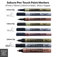 SAKURA PEN-TOUCH PAINT MARKER (F-1.0mm) x 2pcs