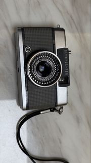 olympus pen ee2