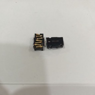 HF connector Nokia E71