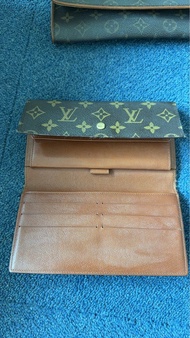 LV 經典monogram 長銀包