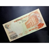 Uang Kertas Asing 471 - 500 Dong Vietnam Lama (VF+)