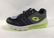 特賣會 LOTTO樂得-義大利第一品牌 童款SWIFT run 氣墊跑鞋 0010-黑綠 超低直購價490元