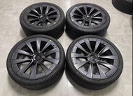 22吋 Tesla Model X 原廠進口正品99新呔鈴 新淨冇花痕 265/35R22 285/35R22