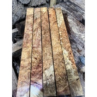 Amboyna burl measuring 4x4x40cm