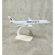 Malaysia Airline MAS Kargo Airbus A330 Diecast display model