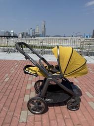 Oyster 3  英國雙向嬰幼兒 bb 車/ 手推車/  Stroller (芥末黄）90% 新