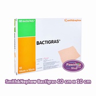 BACTIGRAS แบคติการ์ ขนาด 10x10CM 10 แผ่น [1 กล่อง] แผ่นแปะกันแผลติด ใช้ปิดแผลป้องกันการติดเชื้อในราย