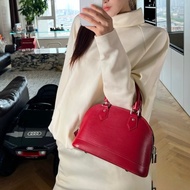 LV ❤️EPI水波紋Alma bb貝殼包