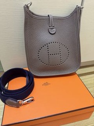 Hermès mini evelyne (大象灰）
