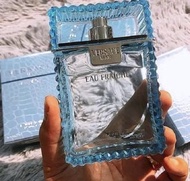 Versace  Man Eau Fraiche EDT 雲淡風輕
