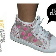 Transparent floral canvas shoes