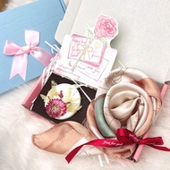 High-quality silk scarf gift set, meaningful gift set for Mom and loved one on birthday October 20, 