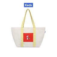 KEDS กระเป๋า รุ่น THE KEDS BAG X SSKTMMEE สีครีม/ สีเหลือง ( F25ACB01021 )
