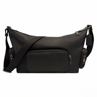 [全新]COACH 2026新款 FINN素面牛皮男中性款船型斜背包(黑)