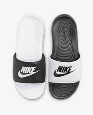 Nike 鴛鴦拖鞋 一對