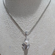 Necklace With Akoya Pearl Pendant