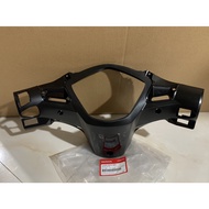 Nắp ôp sau tay lái | gáy WAVE S110 RS110 chính hãng Honda (53206-KWW-B20)