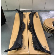 BMW F30 Front Windscreen Wiper Cover Windshield Cowl Cover Depan Wiper