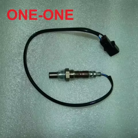 Oxygen Sensor MR578113 MR578114 MD362290 1588A090 For Mitsubishi Pajero V31 V33 4G64