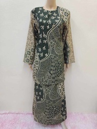 Baju Kurung Moden Batik ViVy (KMB24011) Dobby Silk BBSjb