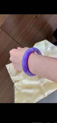 收藏版妖紫翡翠圆條手鐲(包出A貨香港证书)