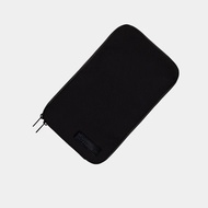 Modern Dayfarer Tech Pouch