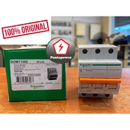 SCHNEIDER DOM11352 DOMAE 32A 3P 4.5KA IEC898 MCB