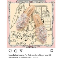 Kanika whisper size 38