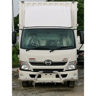 HINO XZU720K 2018 @ LORRY AIRFOIL / WIND DEFLECTOR / AIR CUTTER/ WIND BREAKER/TOPI LORI