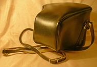 適用於 Zenit-19、ZENIT-18 相機搭配 Helios-44、Zenitar、Industar-61 鏡頭的【原廠相機套】