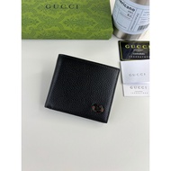 New model stationery box 508565 Size:  11 x 9 x 1.5 cm