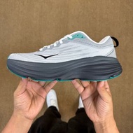 HOKA ONE ONE Bondi 8
