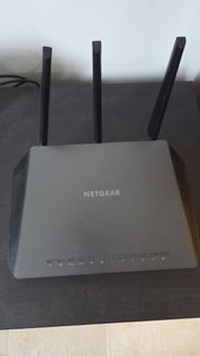 NETGEAR Nighthawk AC1900 R7000 WiFi Router