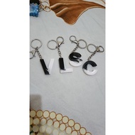 GANTUNGAN Initial letter keychain