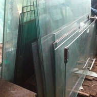pintu kaca tempered 12mm bekas 262 5x80 selembar
