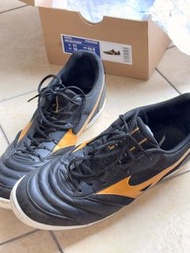 美津濃 Mizuno Sala Club IN 足球鞋 44.5碼