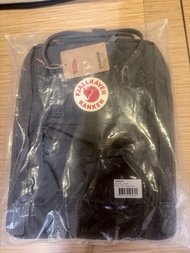 Fjallraven Kanken  背包