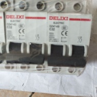 MCB DEL.IXI c 32A 2pass