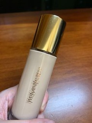 YSL Foundation明彩透亮粉底液 #B10