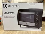 【Electrolux 伊萊克斯】15L專業級電烤箱(EOT3818K)