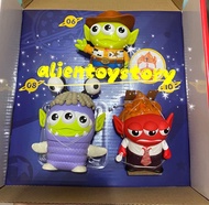 迪士尼 反斗奇兵 變裝 三眼仔 披薩盒 外賣 造型 套裝  Disney Pixar Toy Story Pizza Planet Alien Remix Party Boo Angry Woody 
